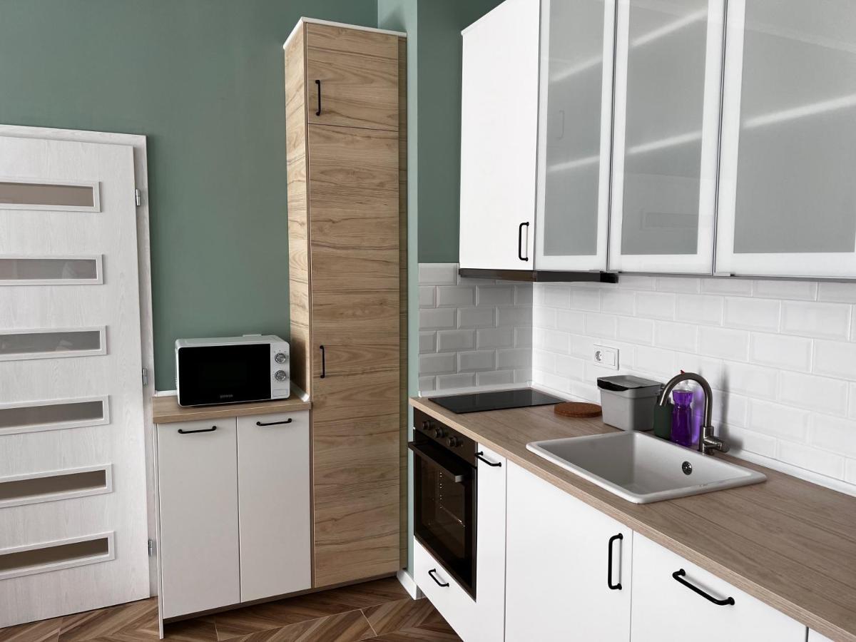 Las Brisas Garden Apartment 布尔加斯 外观 照片